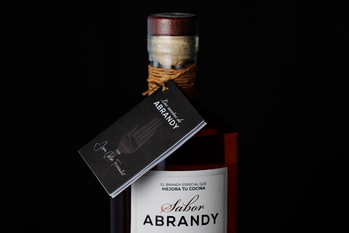Los destilados y brandys de la Alcoholera riojana estrenan tienda online.